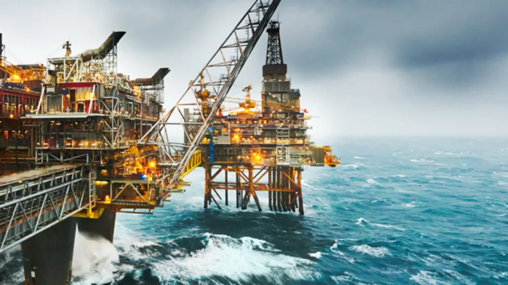 Kondisi Alam Dan Cuaca ,Menjadi Salah Satu Tantangan Migas Offshore